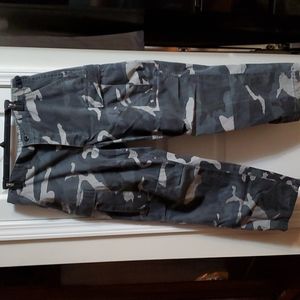 Men's combat trousers
